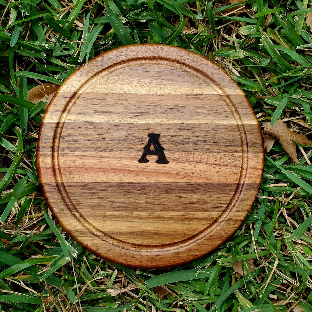 Pedernales Acacia Brie Cheese Cutting Board & Tools