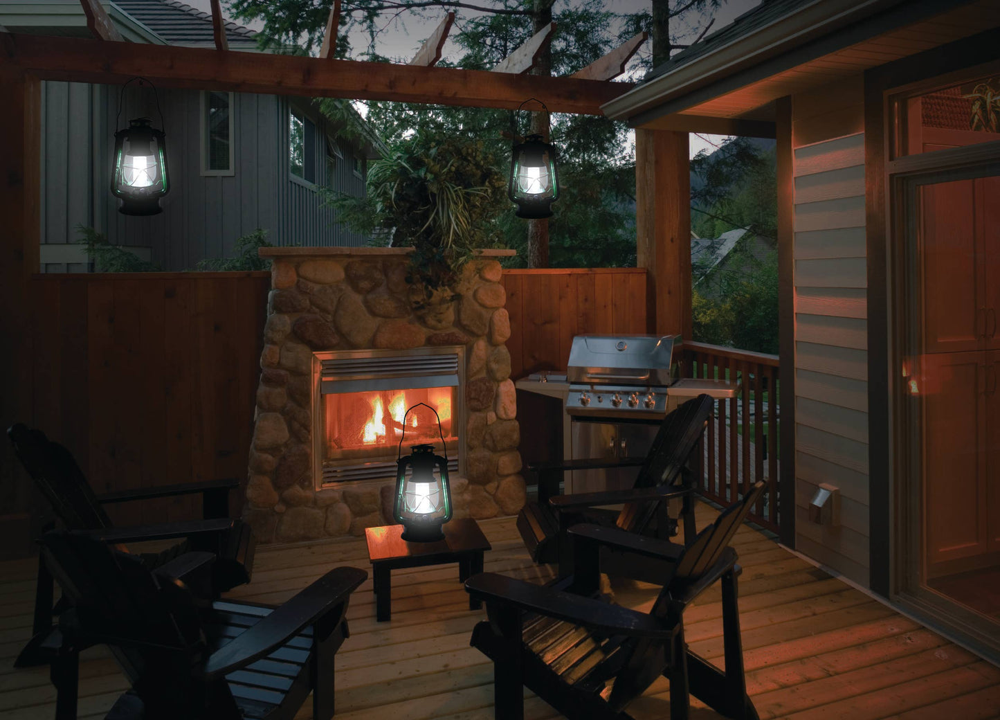 Sweetgrass Vintage Style Hurricane 12-LED Lantern