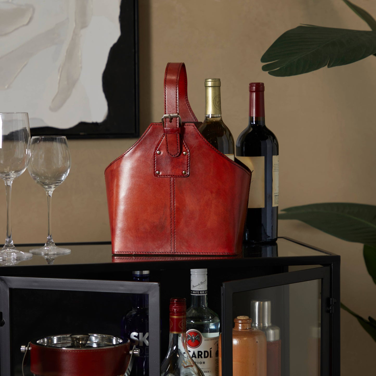 Round Top Leather Wine Holder