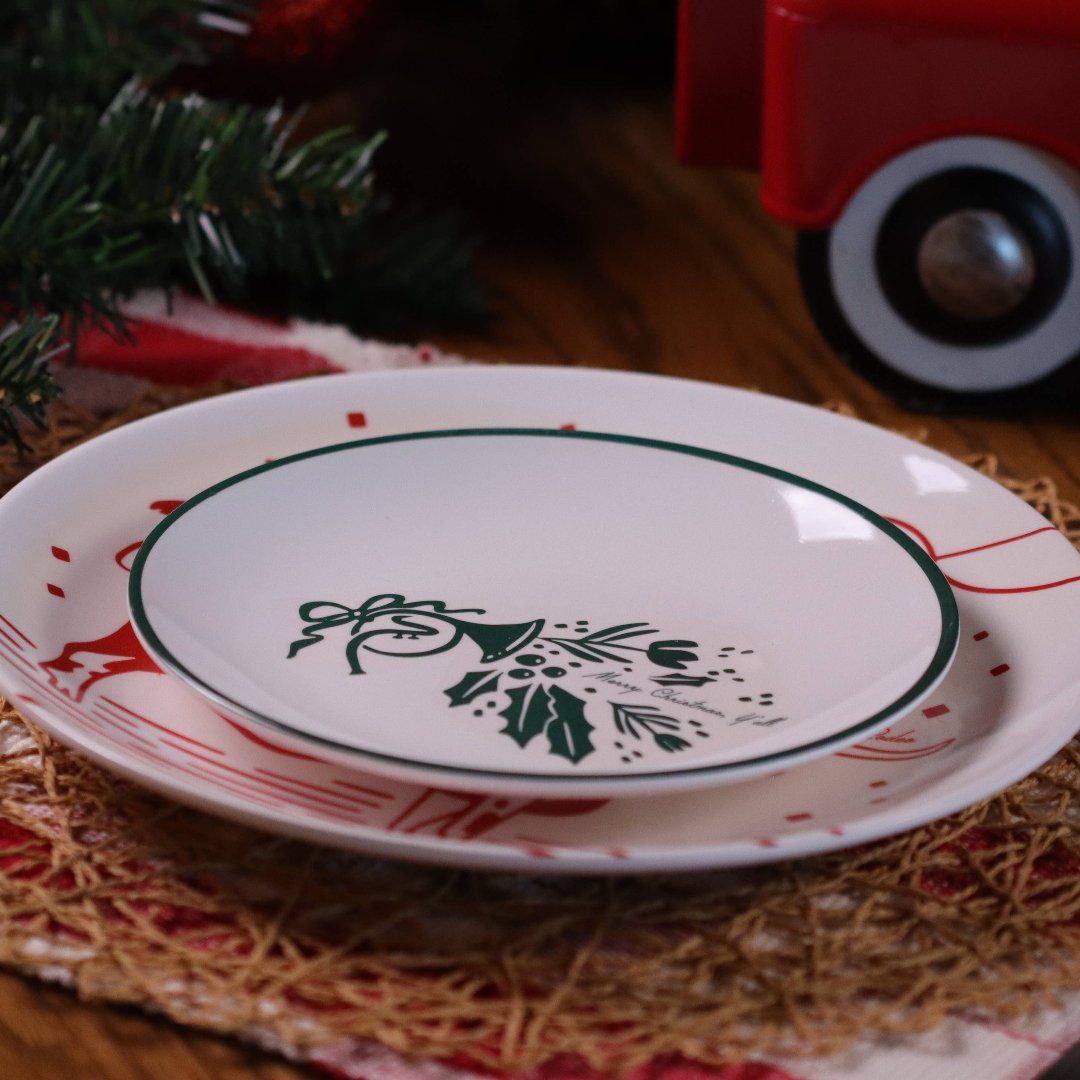 Merry Christmas, Y'all!  Melamine Medium Plate