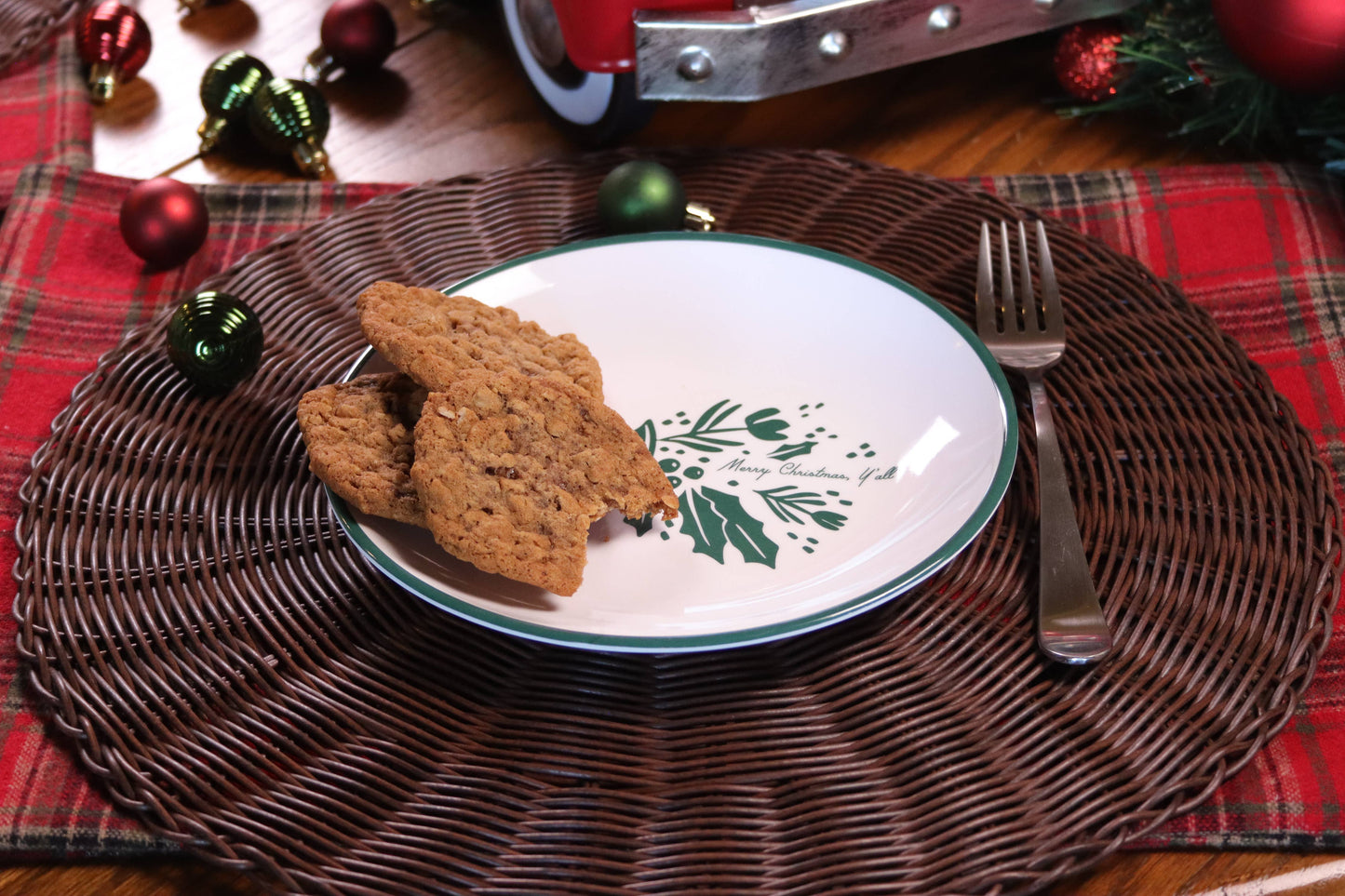 Merry Christmas, Y'all!  Melamine Medium Plate