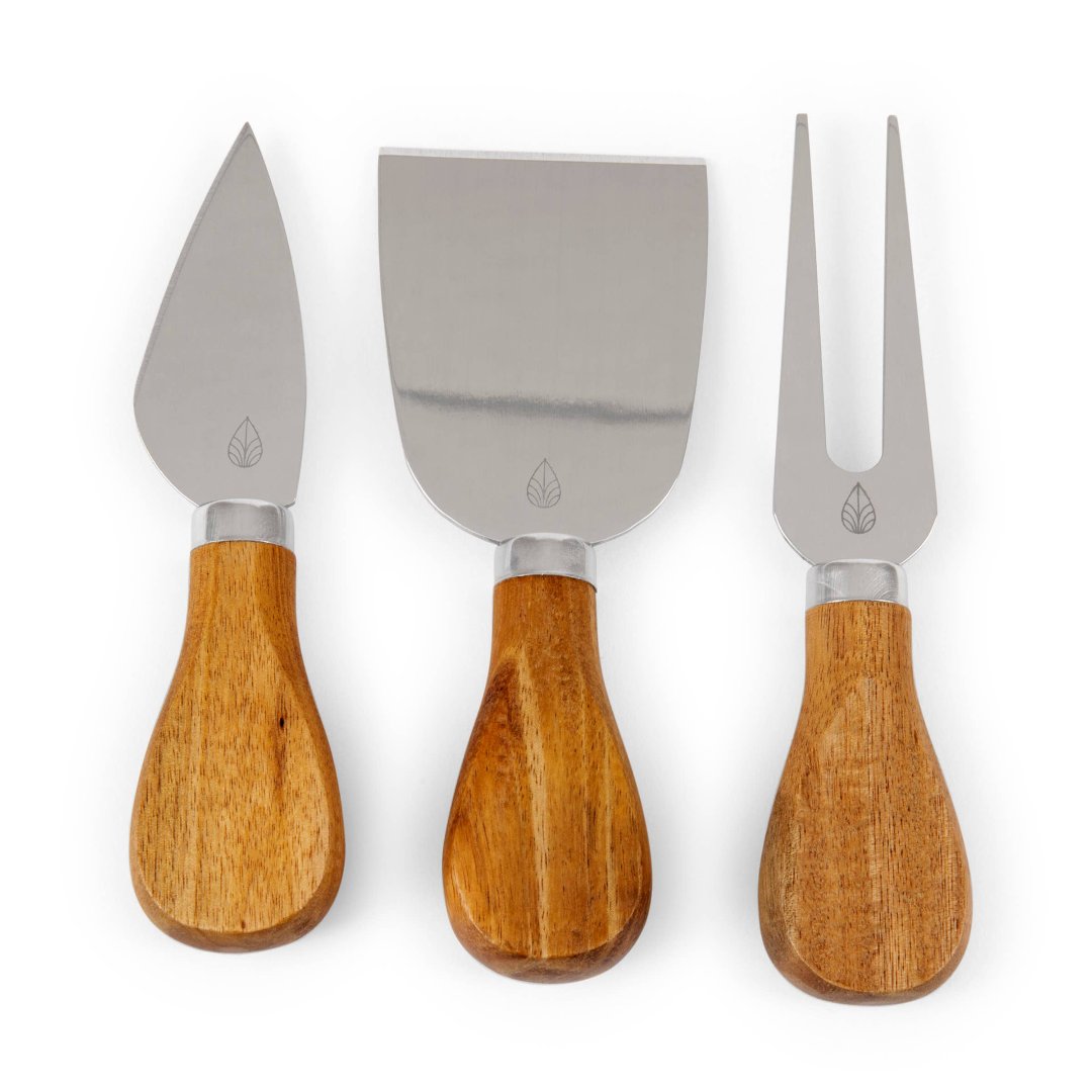 Pedernales Acacia Brie Cheese Cutting Board & Tools