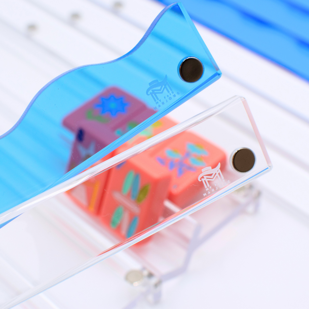 Port A Wavy Acrylic Mahjong Racks | Magnetic Pushers: Green