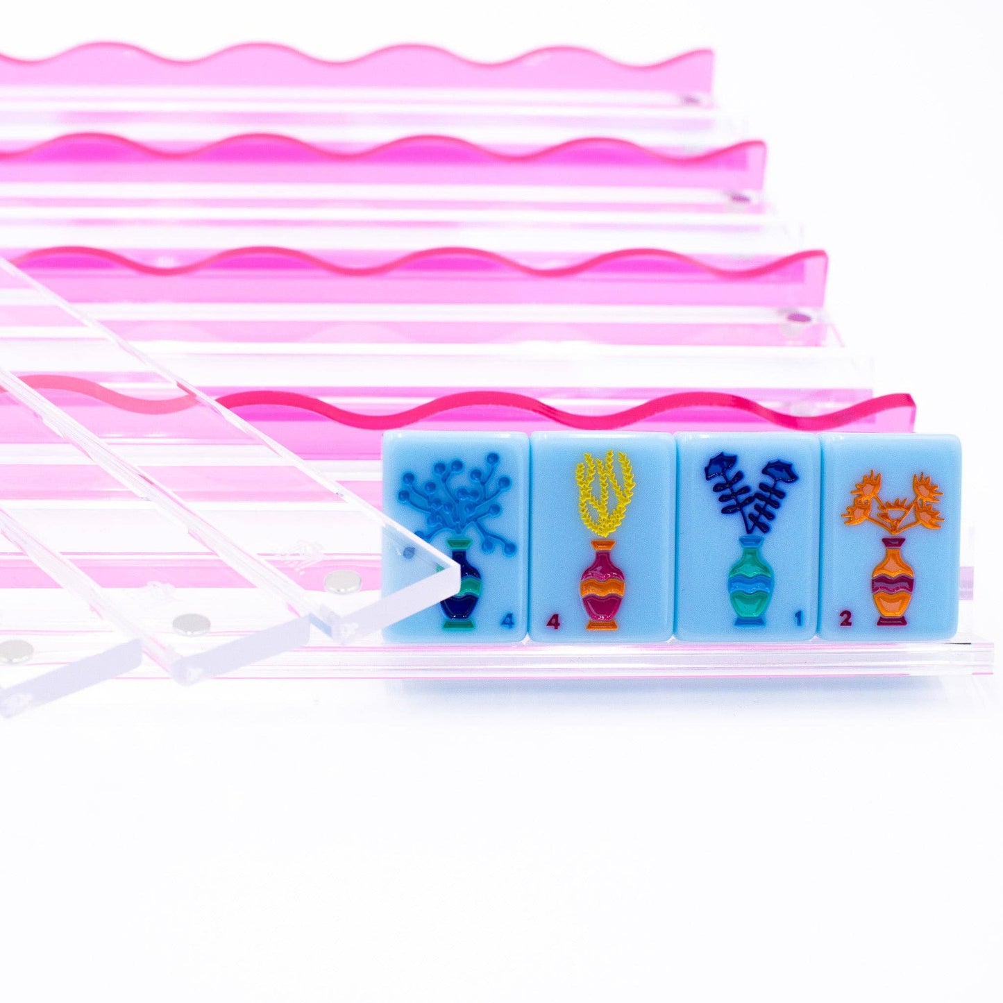 Port A Wavy Acrylic Mahjong Racks | Magnetic Pushers: Green
