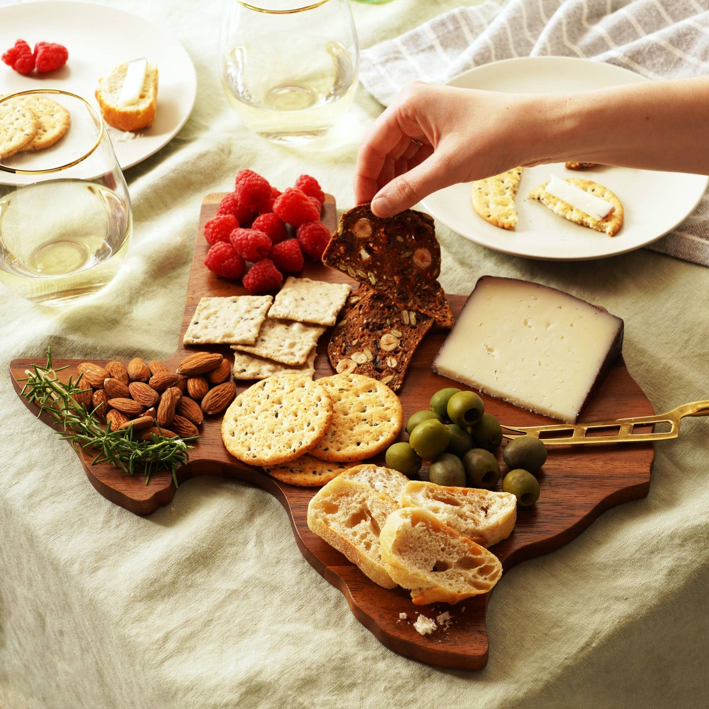 Deep In The Heart Acacia Wood Cheese Board