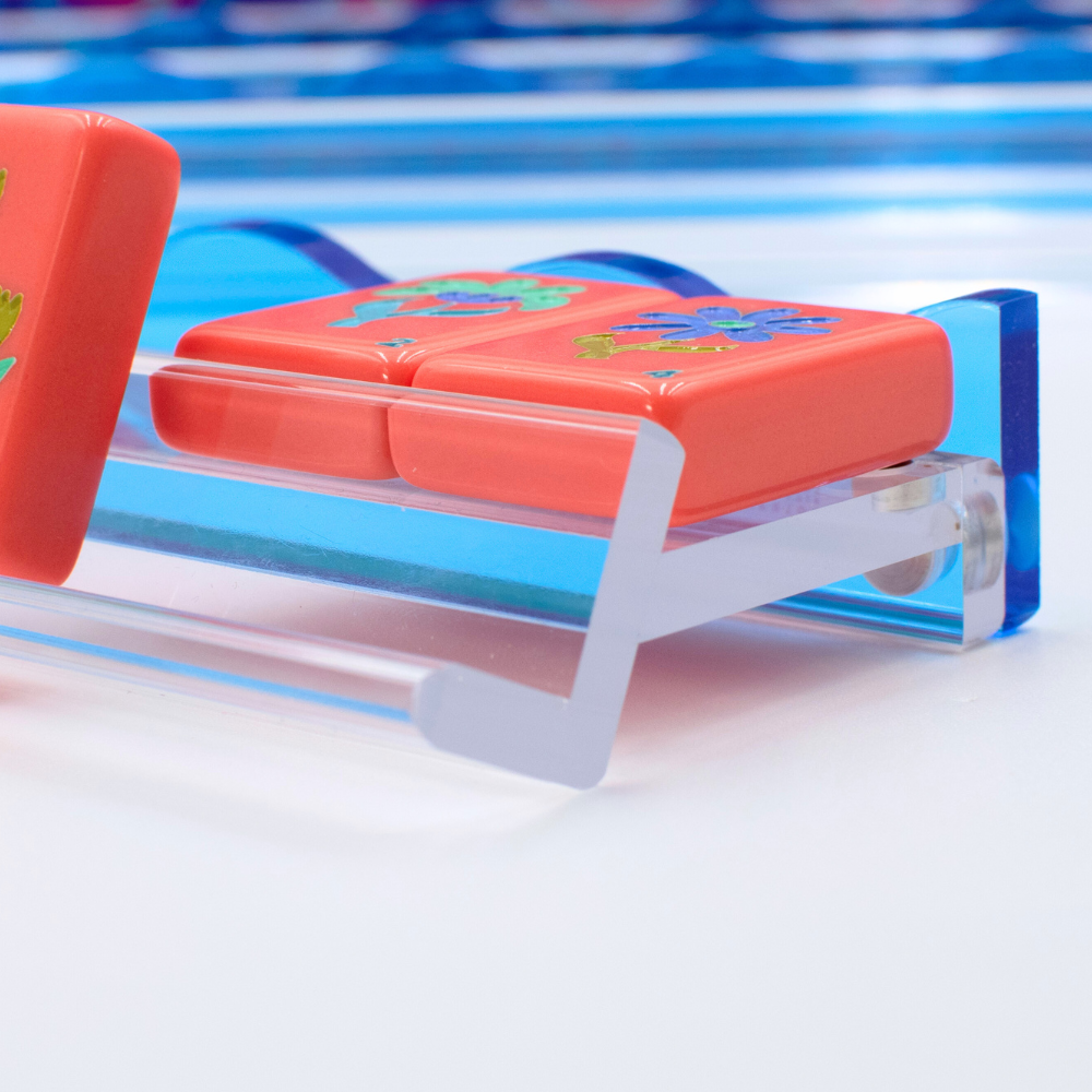 Port A Wavy Acrylic Mahjong Racks | Magnetic Pushers: Green